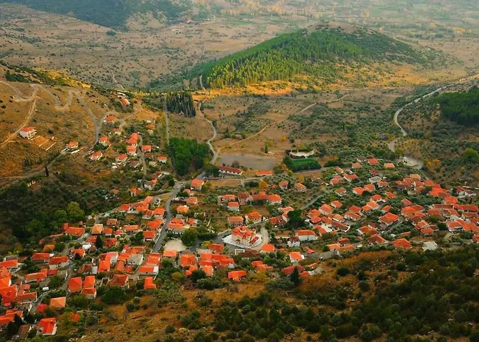 Mountain ηouse In Arcadia